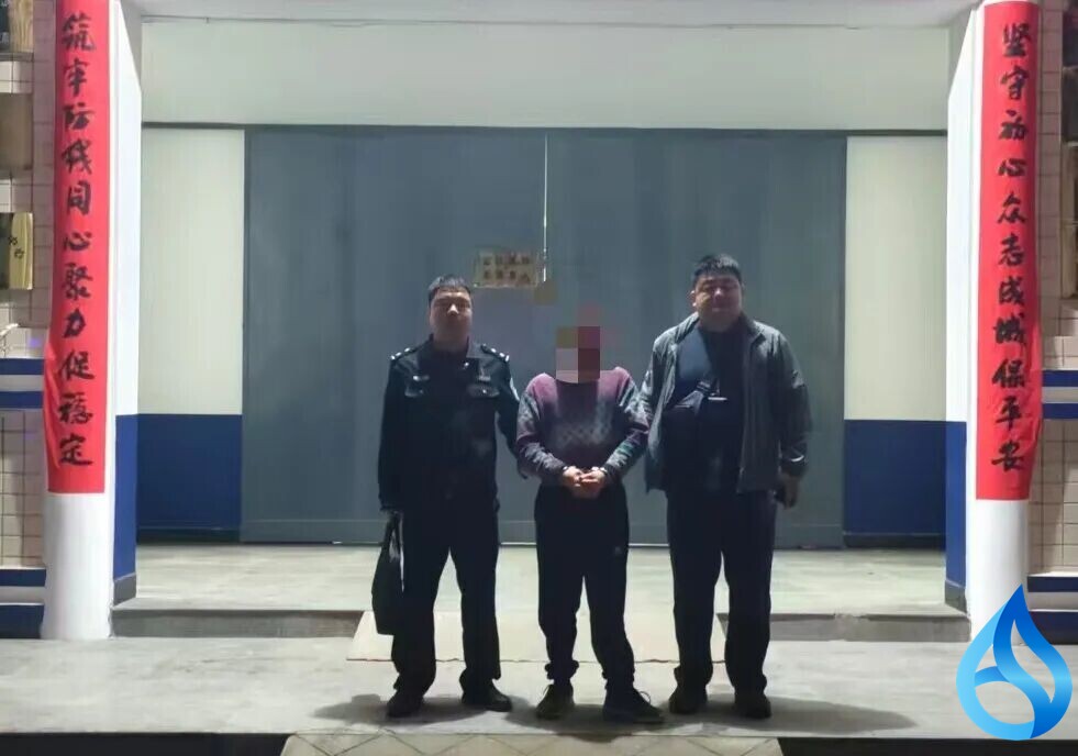 红安警方速破空调盗窃案